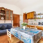 Holiday home Macondo